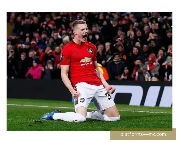 乌加特压哨加盟曼联引爆转会市场红魔中场重组新赛季格局悬念陡增