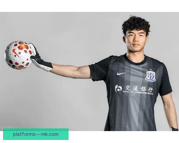 吴曦时隔五年再获中国金球奖 击败韦世豪再度登顶荣耀之巅